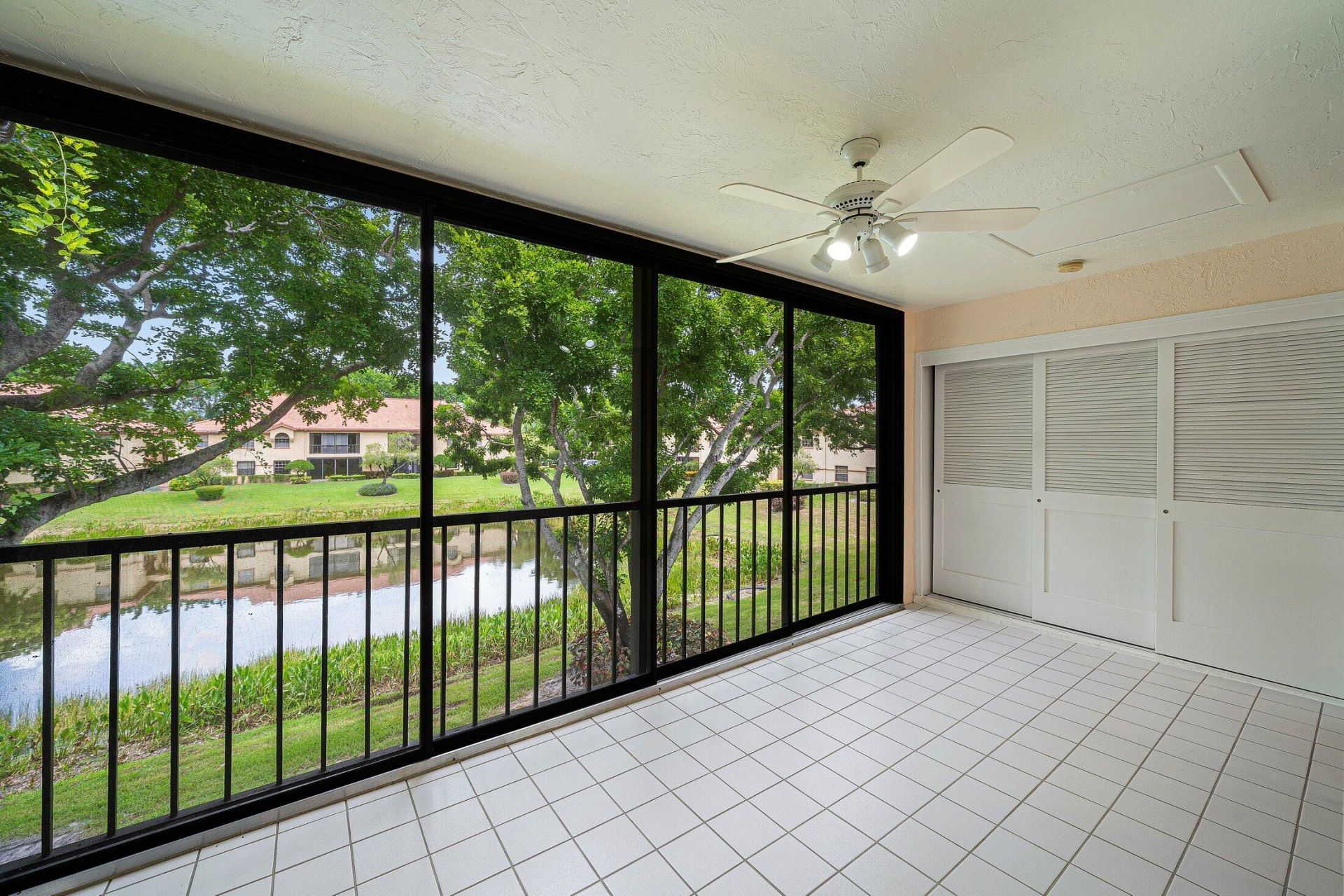 5115 Europa Drive, Unit L, Boynton Beach, FL 33437 Photo