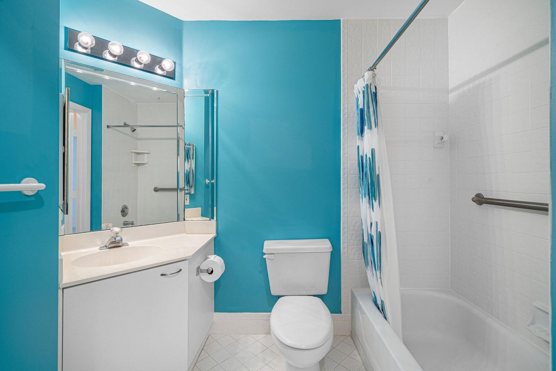 5115 Europa Drive, Unit L, Boynton Beach, FL 33437 Photo