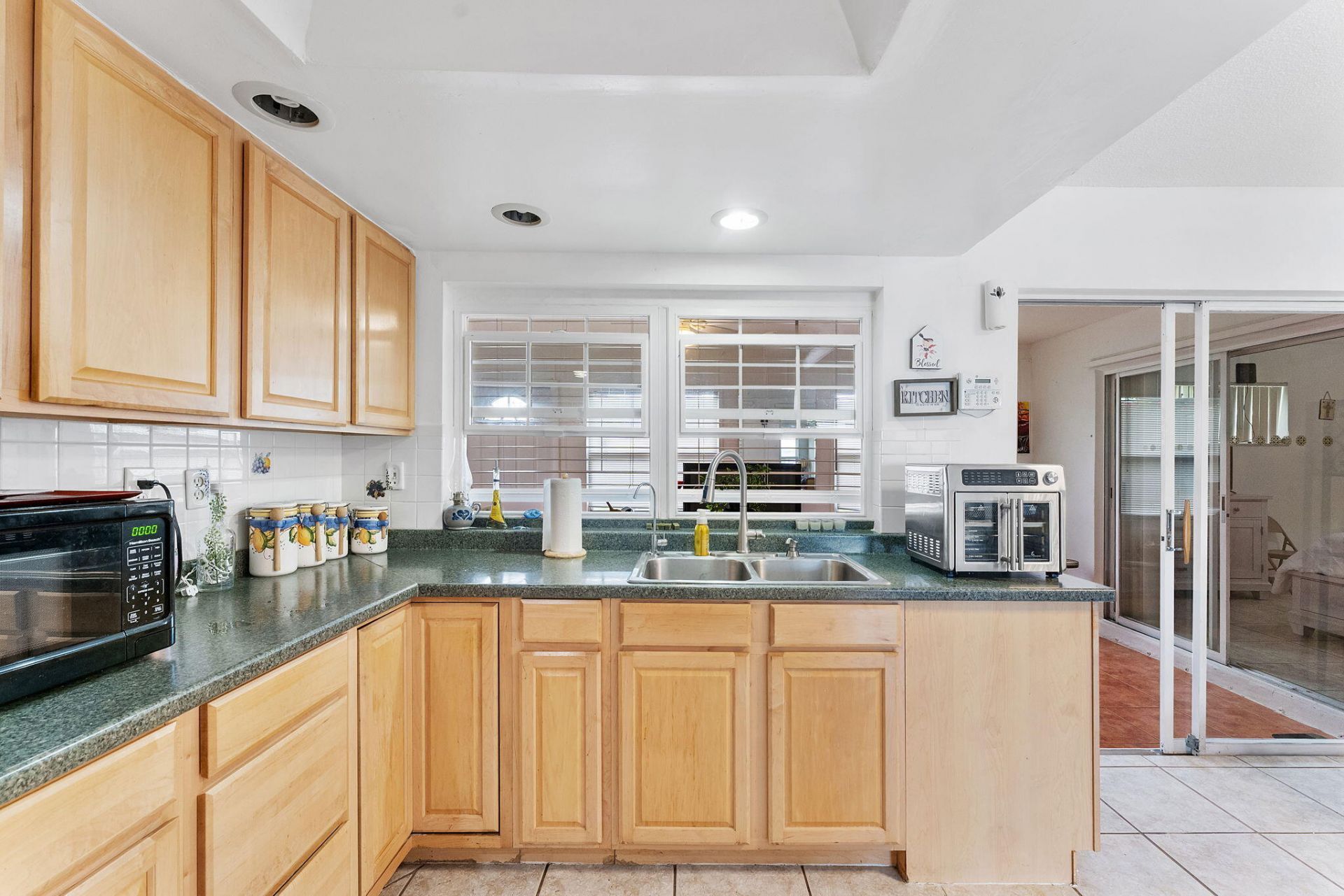1450 NW 69th Avenue, Margate, FL 33063 Photo
