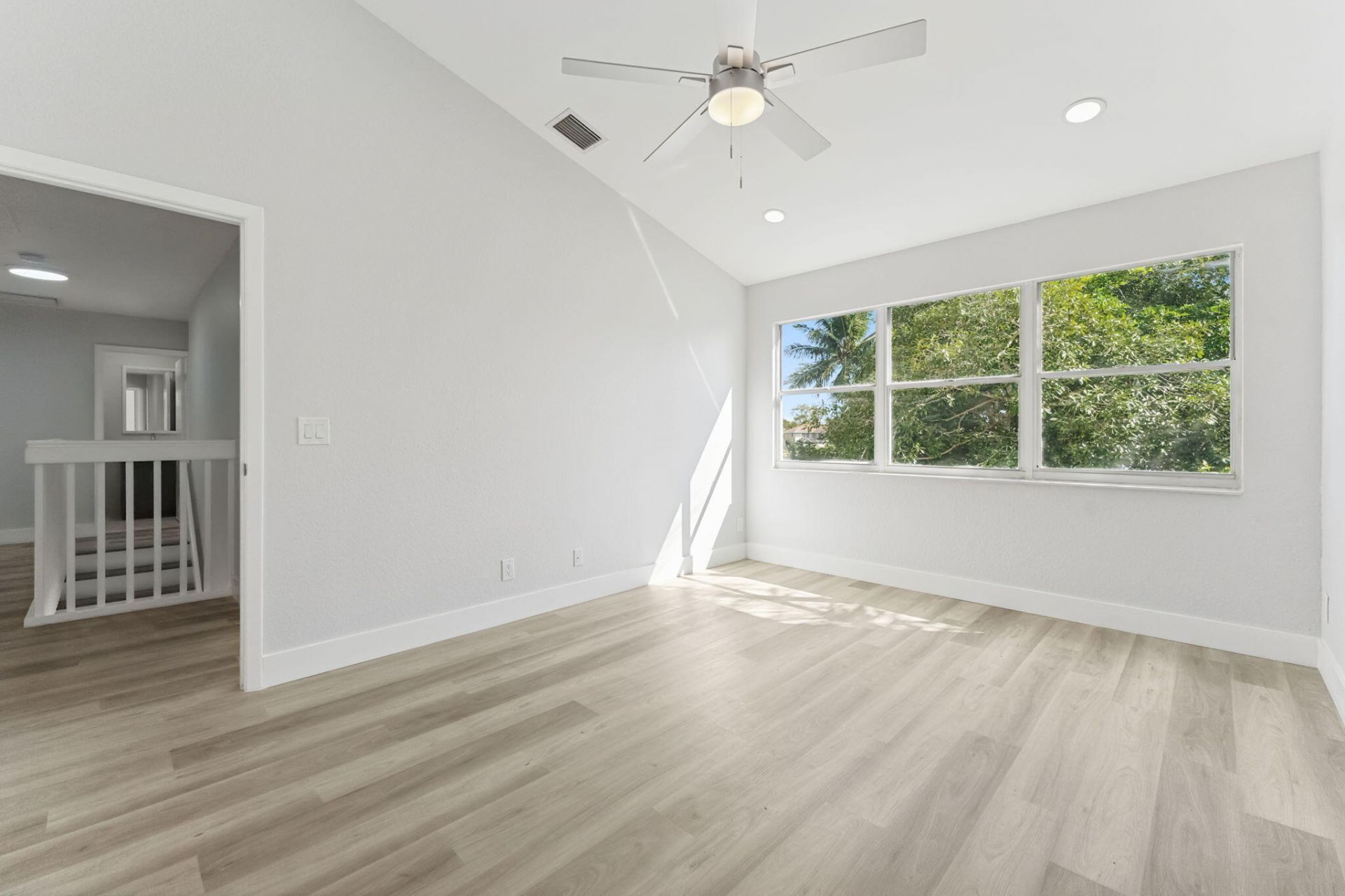 31 Swallow Drive, Boynton Beach, FL 33436 Photo