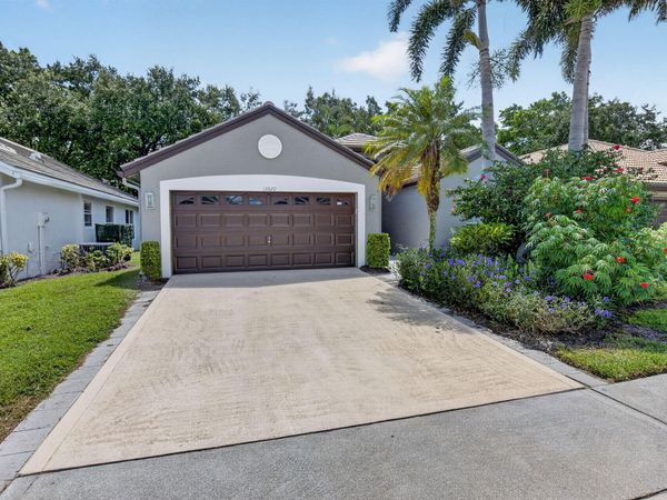 13620 Weyburne Drive, Delray Beach, FL 33446