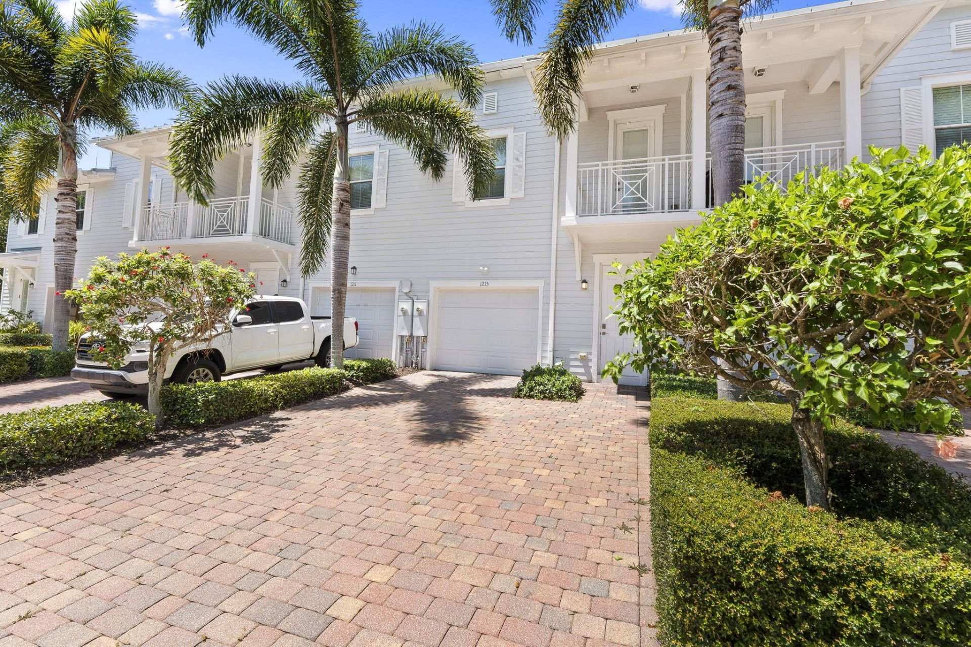 1215 N Community Drive, Jupiter, FL 33458 Photo