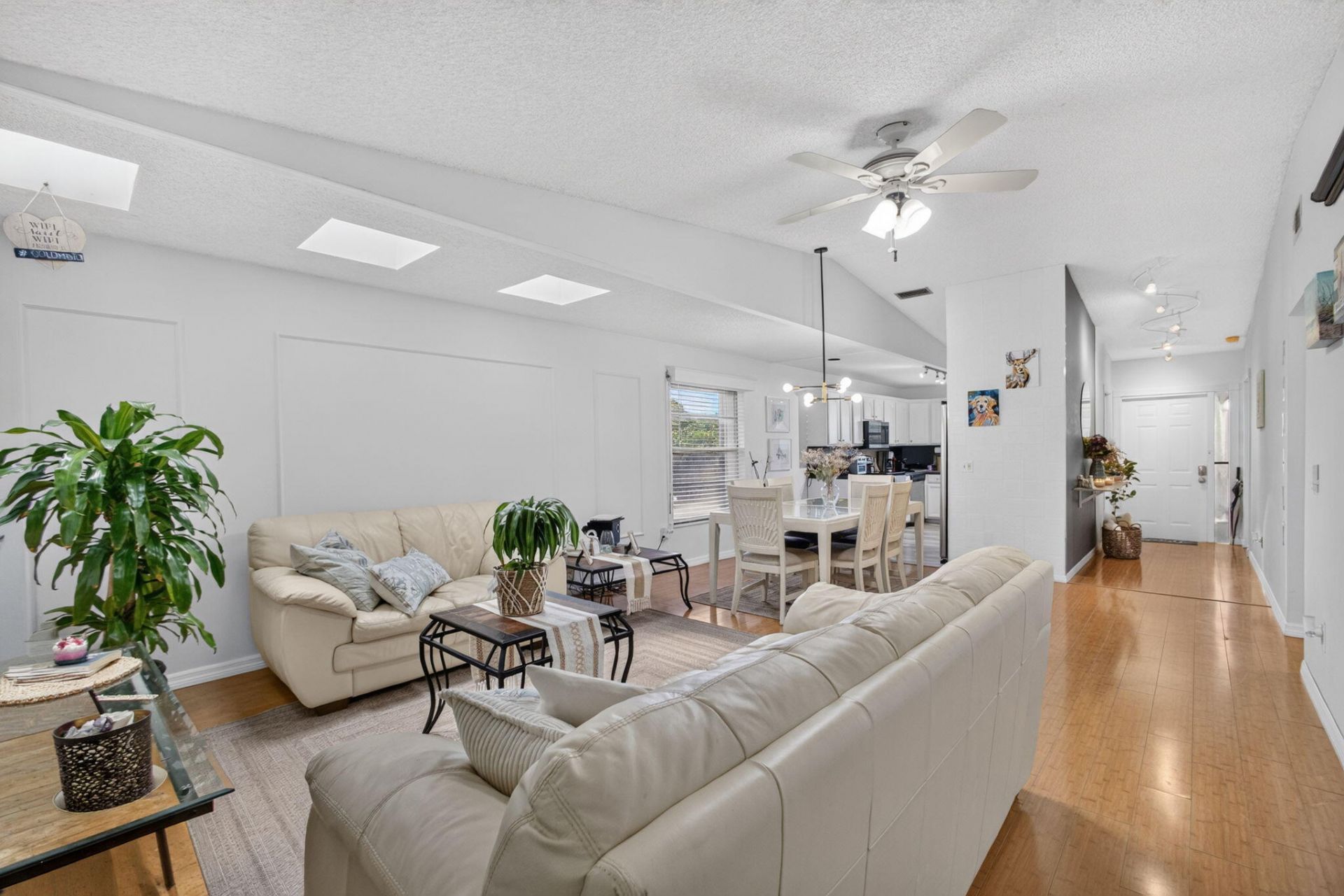 8196 SE Croft Court, Unit I-6, Hobe Sound, FL 33455 Photo