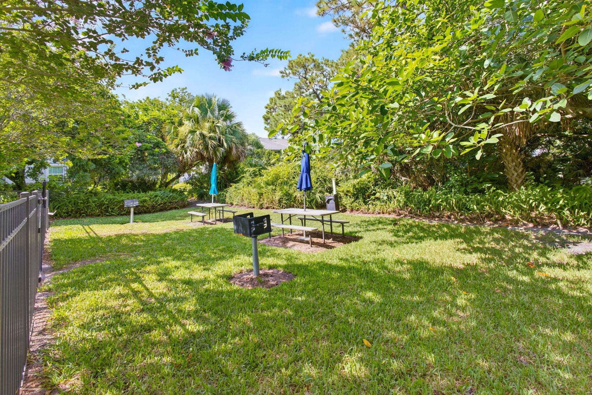 8196 SE Croft Court, Unit I-6, Hobe Sound, FL 33455 Photo