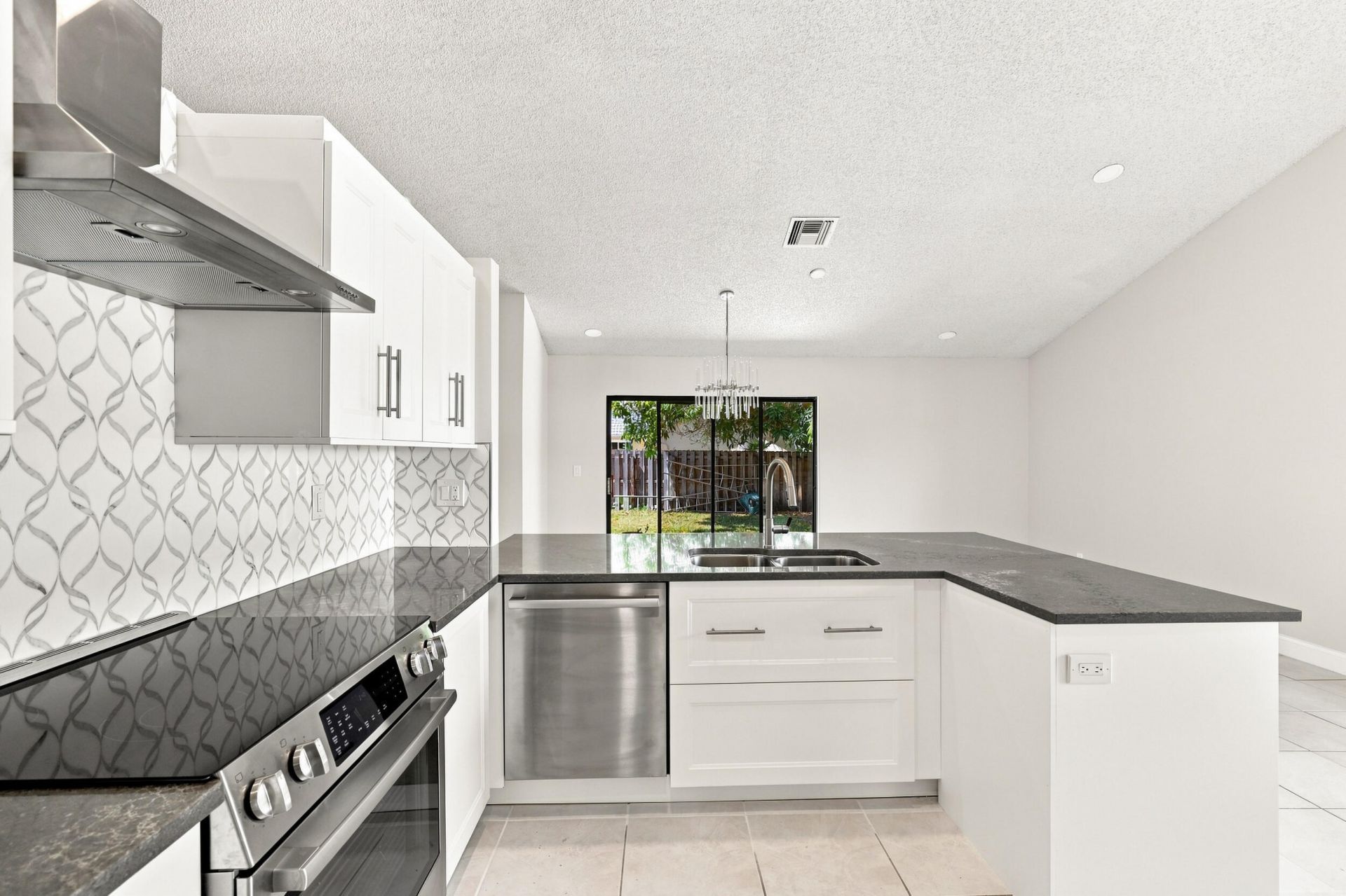 9960 Majestic Way, Boynton Beach, FL 33437 Photo