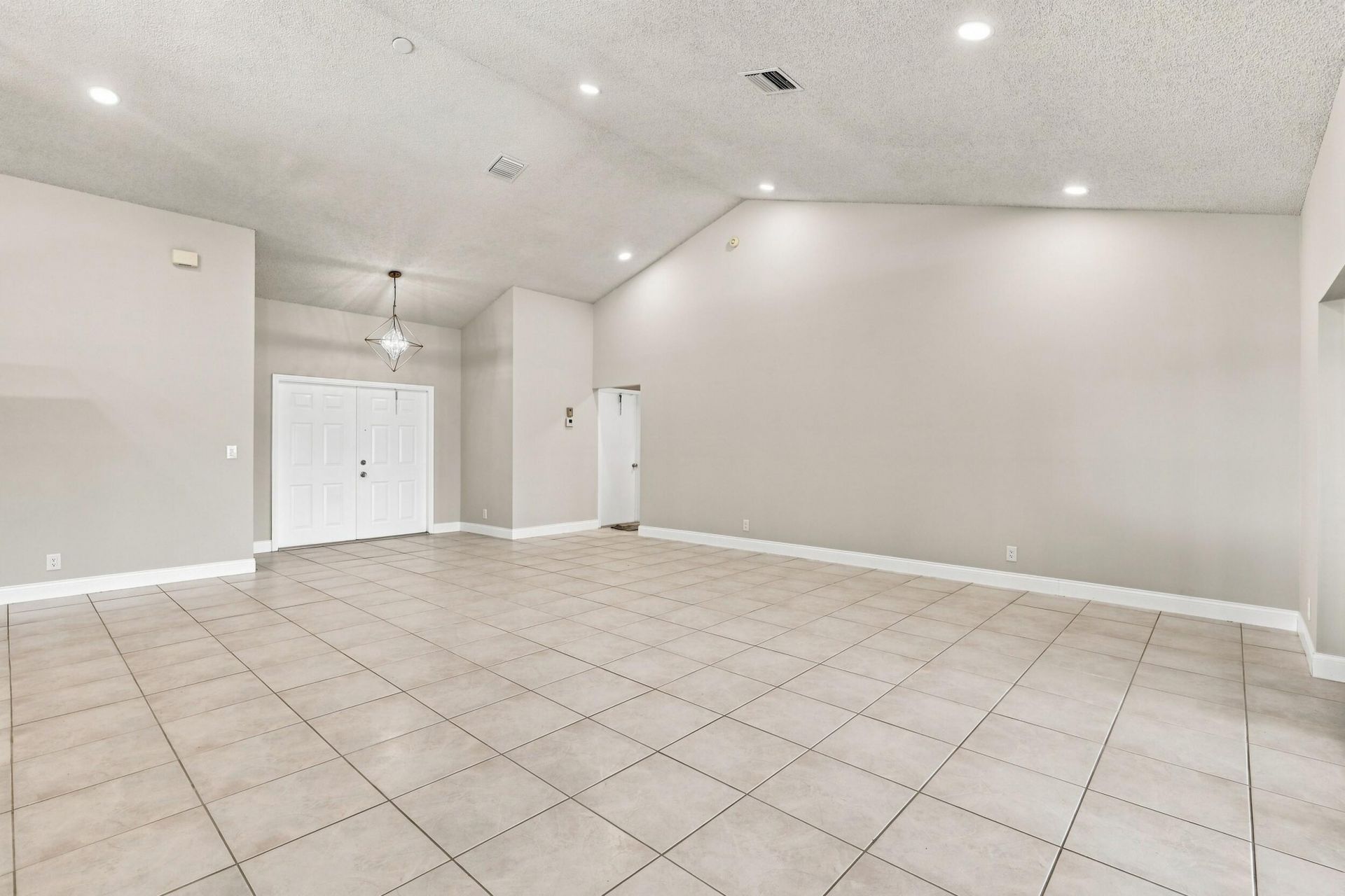 9960 Majestic Way, Boynton Beach, FL 33437 Photo