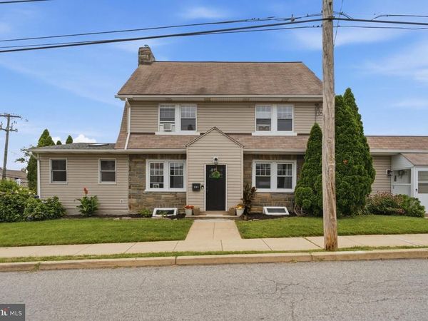 301 N MANOA ROAD, HAVERTOWN, PA 19083