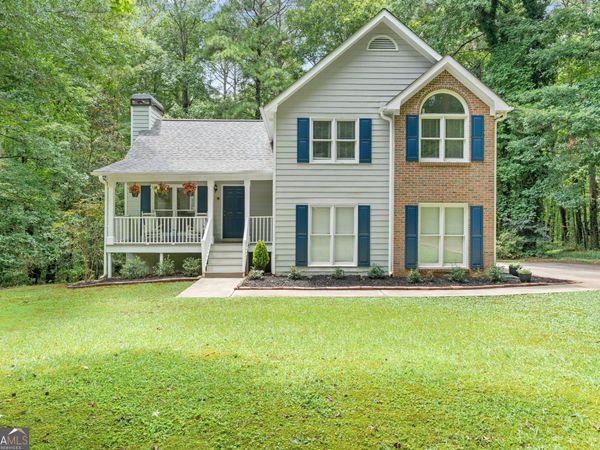 29 Pebble Way, Newnan, GA 30265