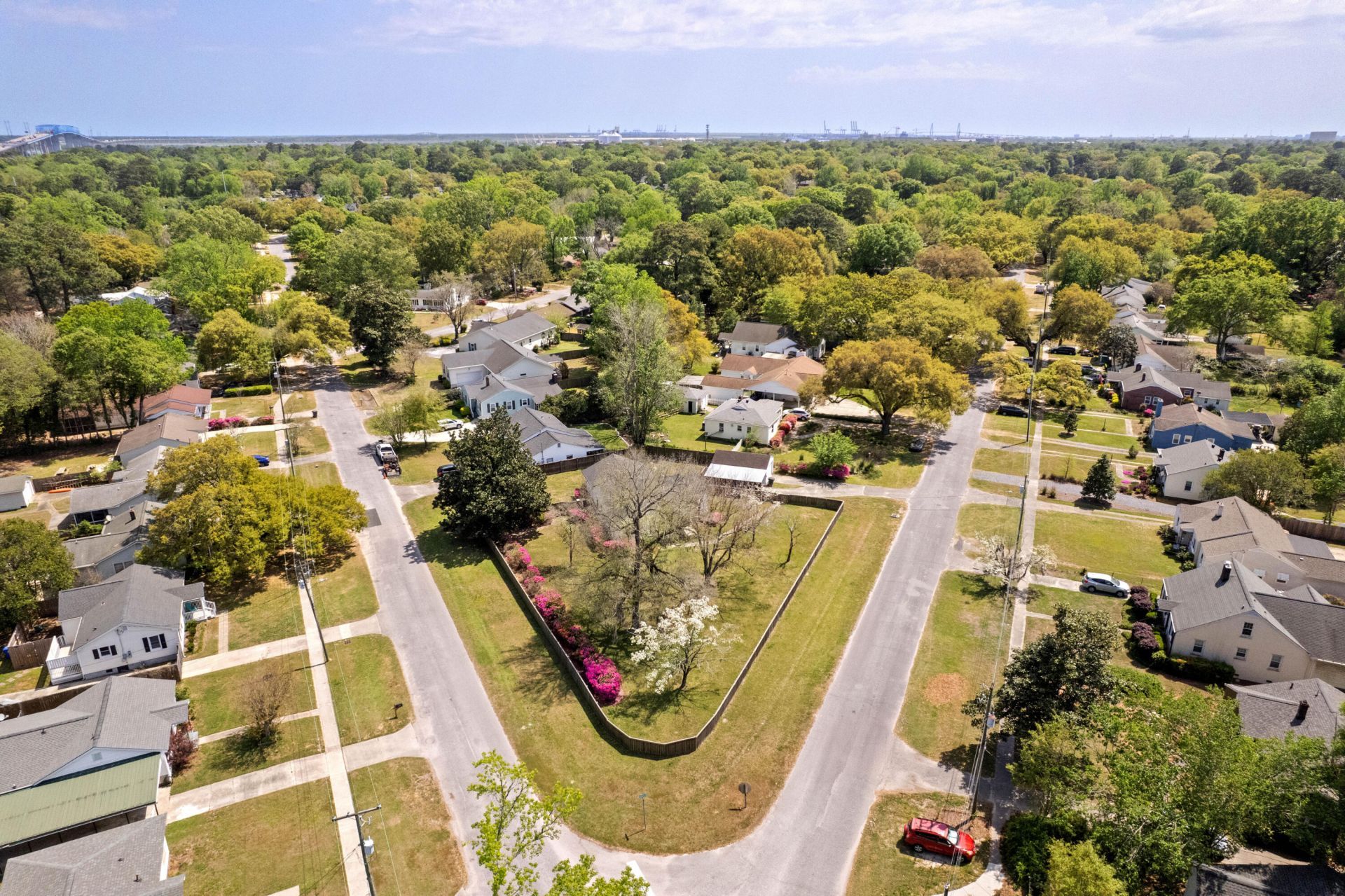 5252 Braddock Avenue Photo 48
