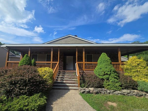 1-18 Willow Way, Unit 6 (Locust, Rhinebeck, NY 12572