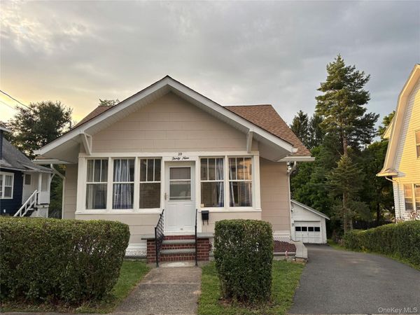 39 California Avenue , Middletown, NY 10940