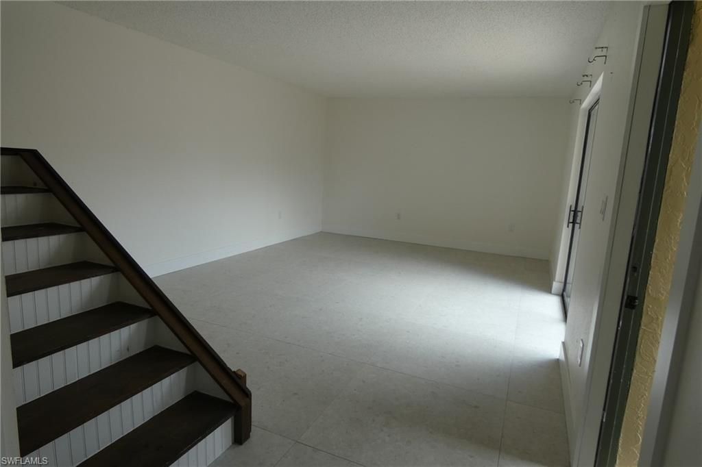 5235 Cedarbend Dr, Unit 4, Fort Myers, FL 33919 Photo