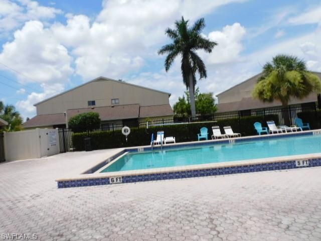 5235 Cedarbend Dr, Unit 4, Fort Myers, FL 33919 Photo