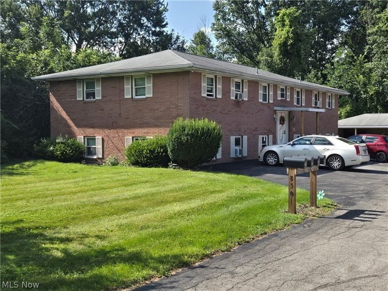 850 Mathews Road , Youngstown, OH 44512 Photo 1