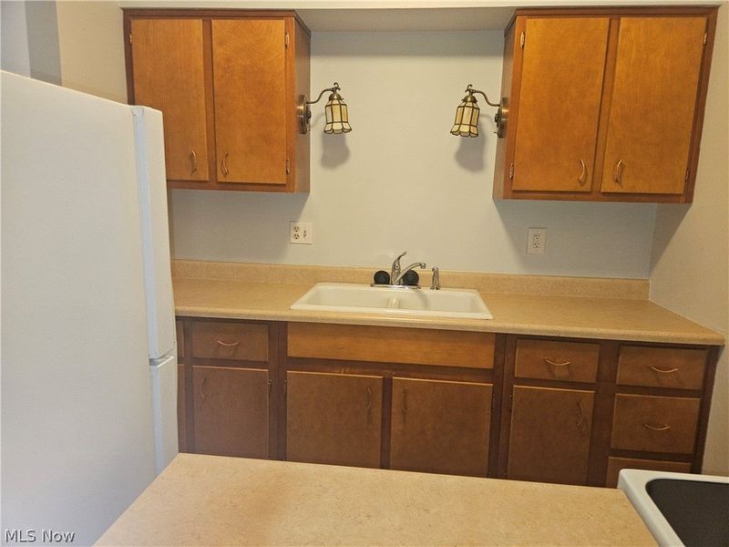 7010 Carriage Hill Drive , Unit 201, Brecksville, OH 44141 Photo 7