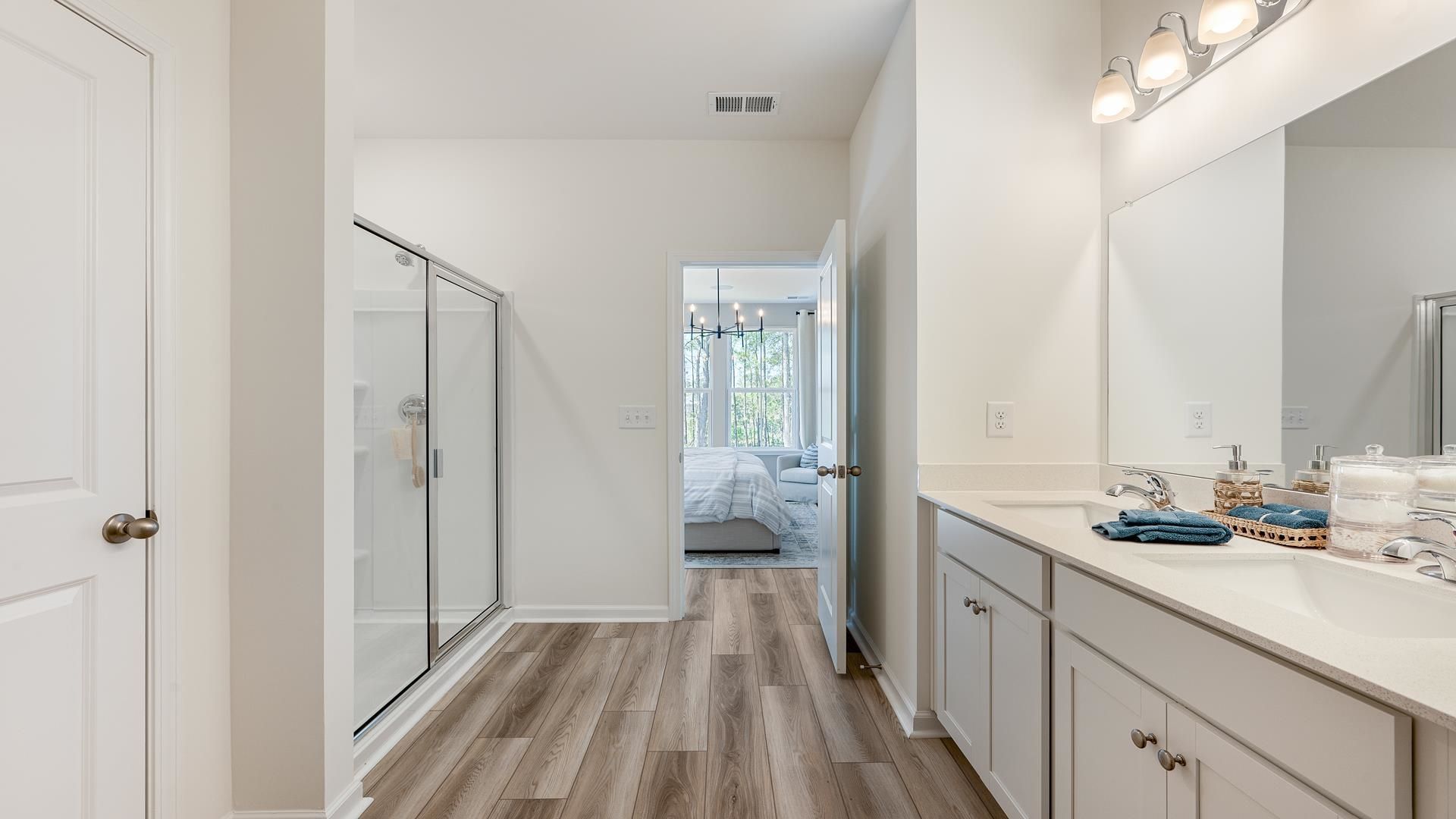 776 Sun Colony Blvd.  Photo 17
