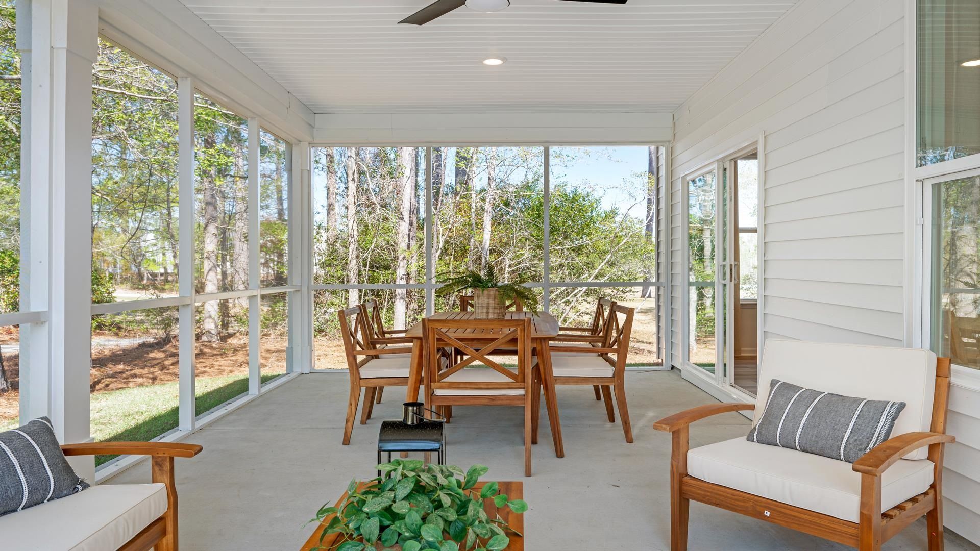 776 Sun Colony Blvd.  Photo 42