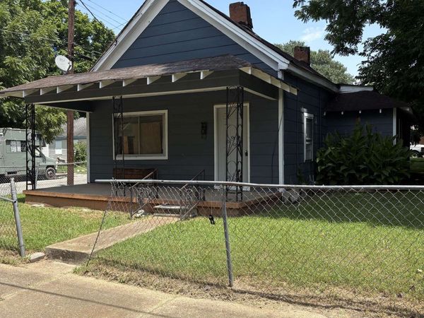 1836 FARRINGTON ST, Memphis, TN 38109