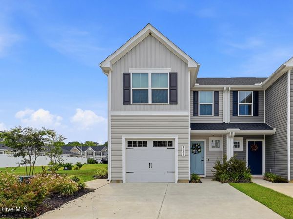 3005 Edgemead Circle NW, Calabash, NC 28467