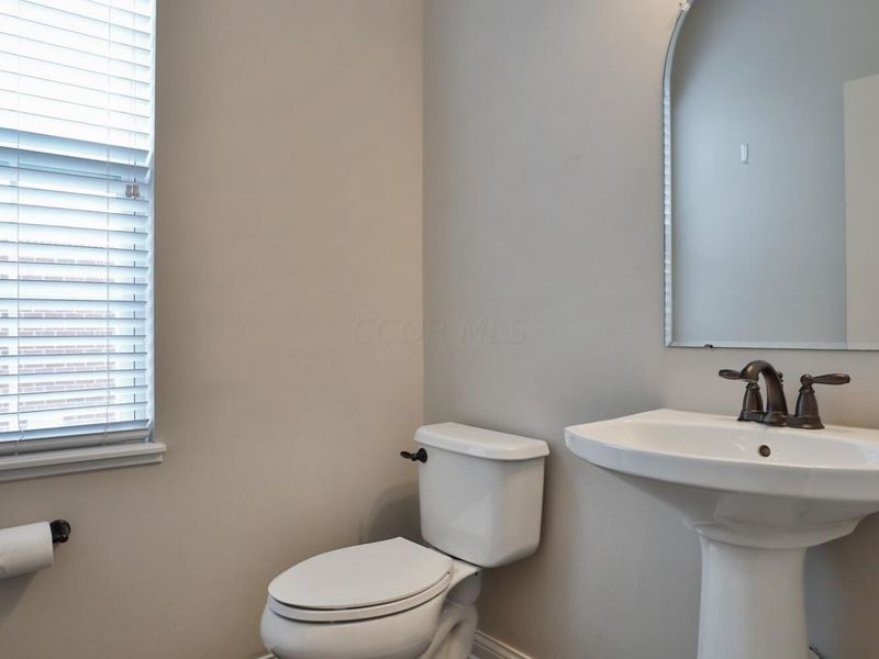 1412 Leesland Drive, Westerville, OH 43081 Photo 22