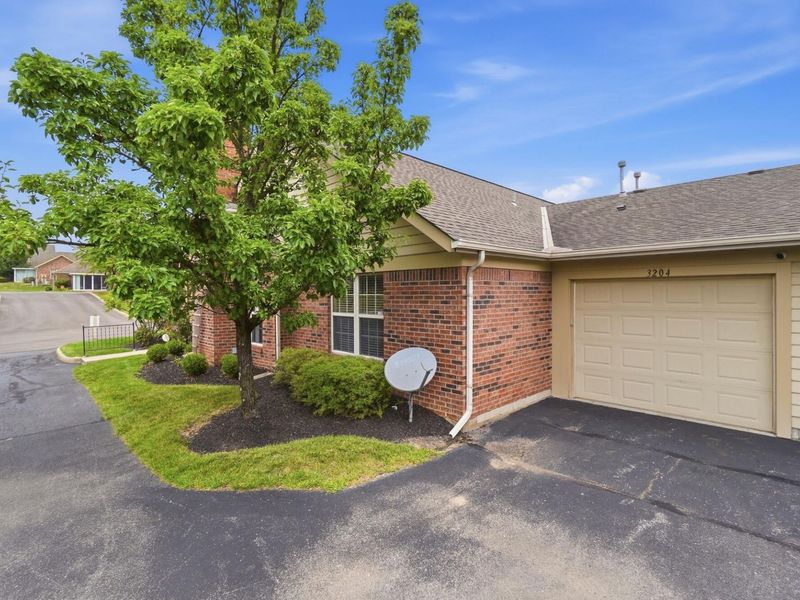 3204 Pine Manor Boulevard, Grove City, OH 43123 Photo 24