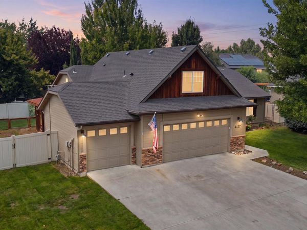2127 N Maroon Ave, Kuna, ID 83634
