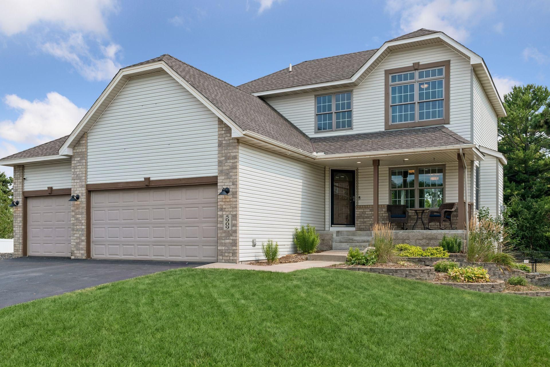 5909 92nd Avenue N, Brooklyn Park, MN 55443 Main Photo
