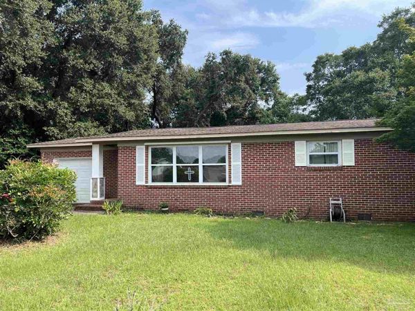 2345 Teate Ave, Pensacola, FL 32504