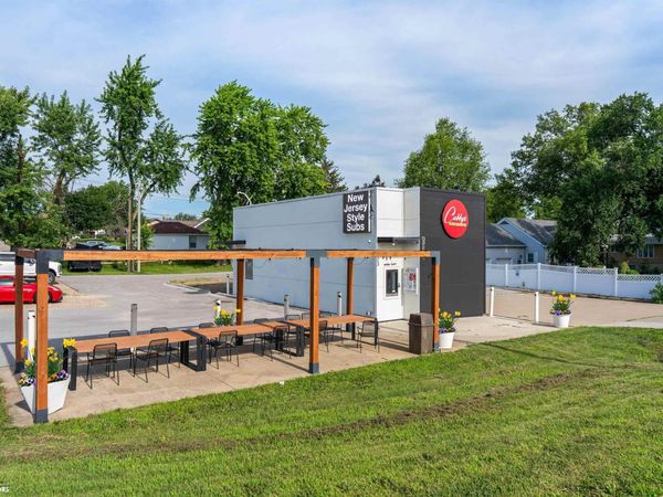 1803 S Center Street, Marshalltown, IA 50158