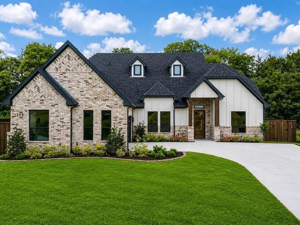 1908 Heritage Knoll Drive , Sherman, TX 75092