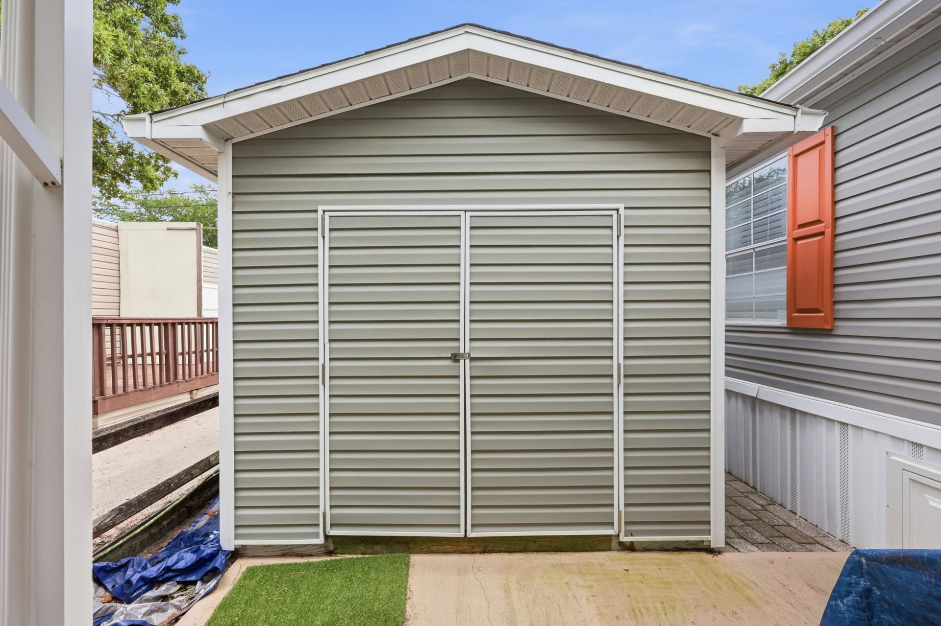 9700 Kings Rd. Photo 29