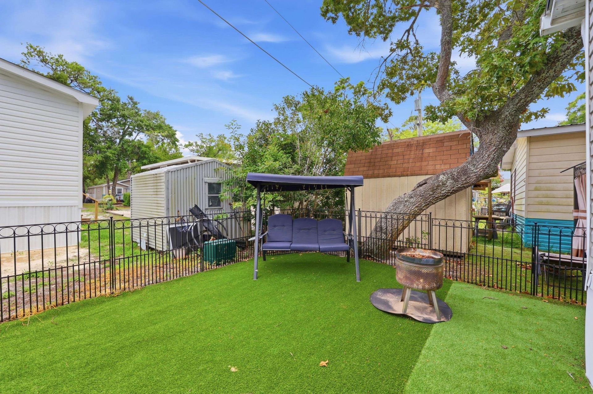 9700 Kings Rd. Photo 35