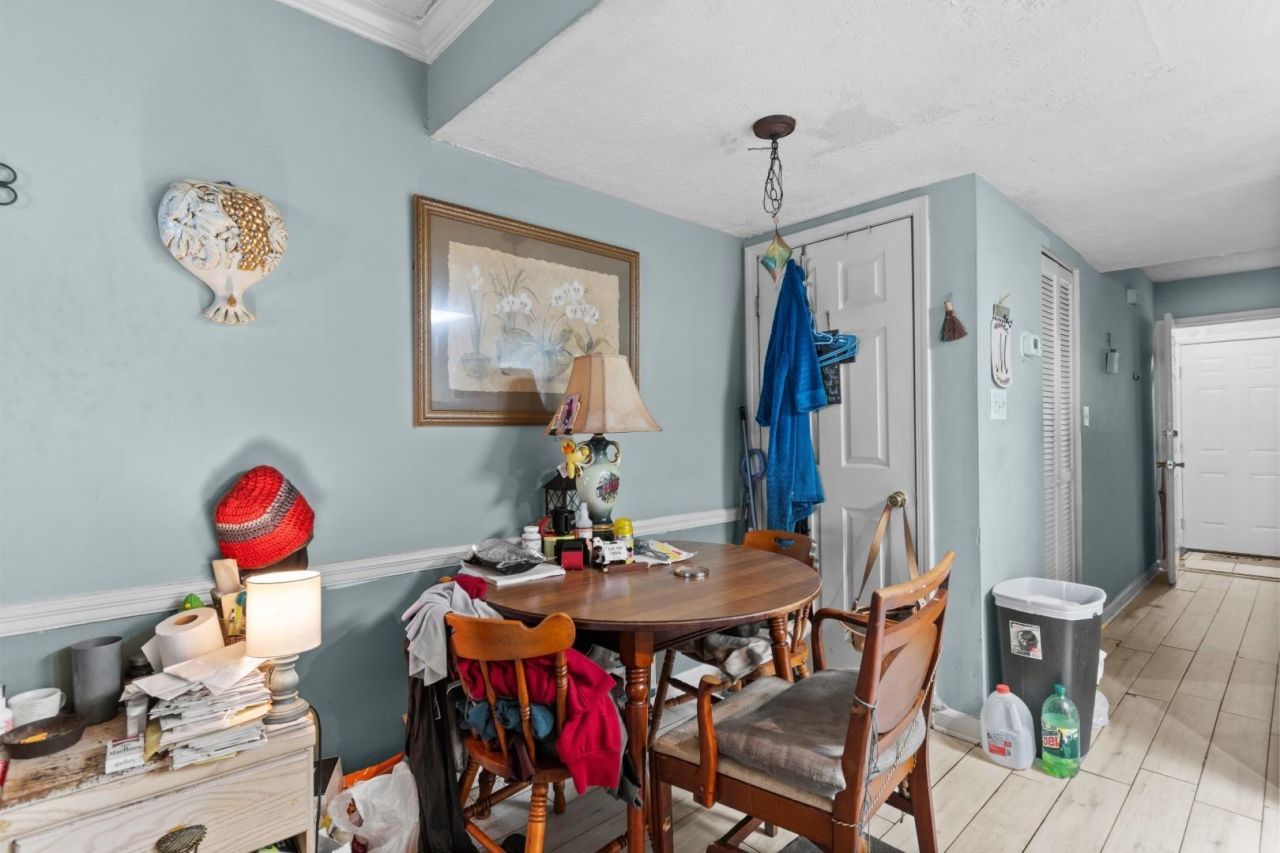 900 Deer Creek Rd.  Photo 10