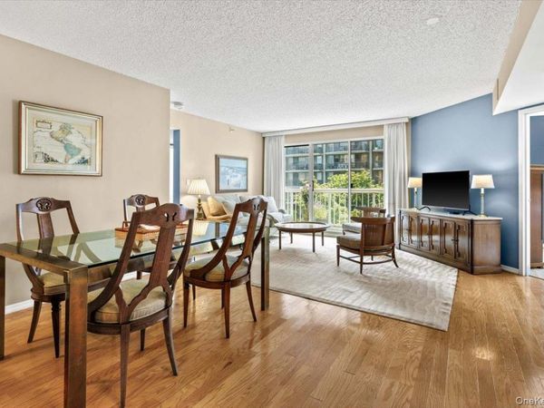10 Stewart Place, Unit 7FW, White Plains, NY 10603