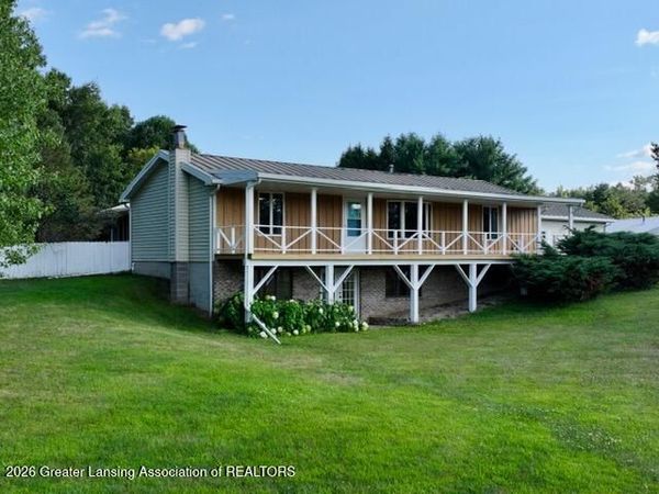 5205 Ferris Road, Eaton Rapids, MI 48827