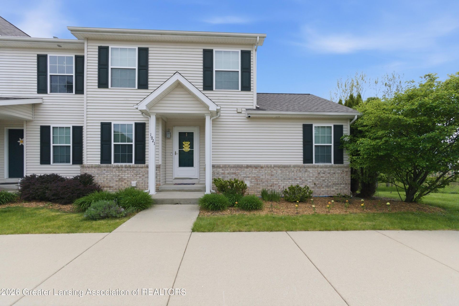 1921 Redbud Lane, Lansing, MI 48917 Main Photo