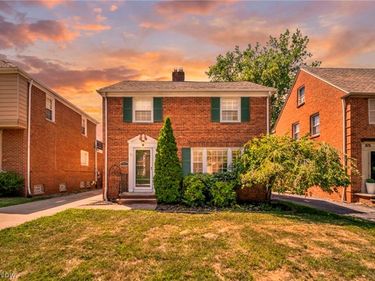 3678 Lynnfield Road , Shaker Heights, OH 44122