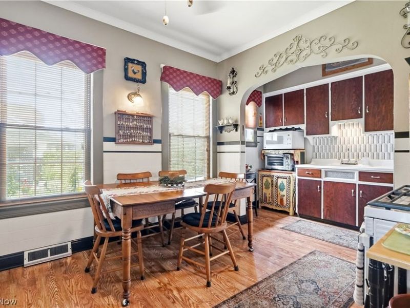 3972 Washington Park Boulevard, Newburgh Heights, OH 44105 Photo 15
