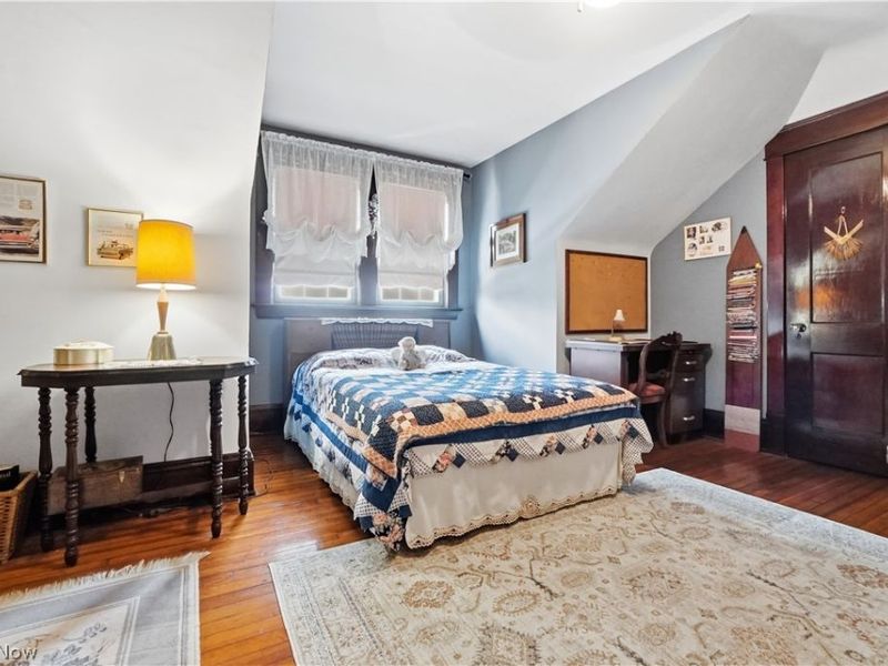 3972 Washington Park Boulevard, Newburgh Heights, OH 44105 Photo 29