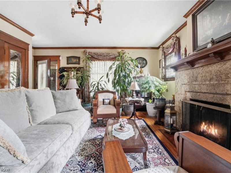 3972 Washington Park Boulevard, Newburgh Heights, OH 44105 Photo 7