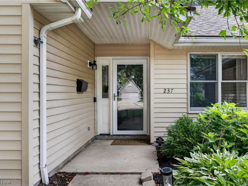237 Butternut Lane, Berea, OH 44017 Photo 3