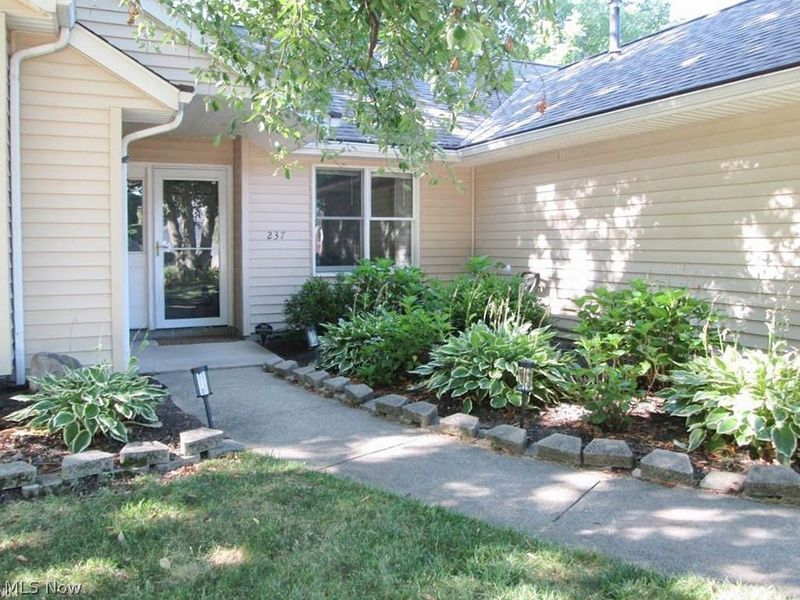 237 Butternut Lane, Berea, OH 44017 Photo 4