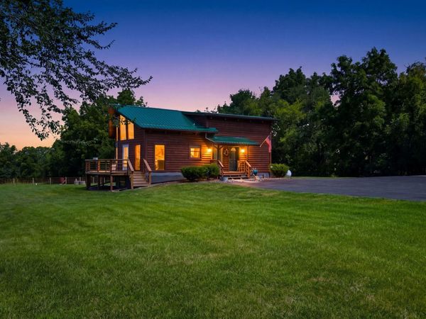 5990 Mill Road, Avoca, WI 53506