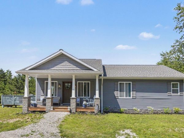 6160 10 1/2 Mile Road W, Mesick, MI 49668