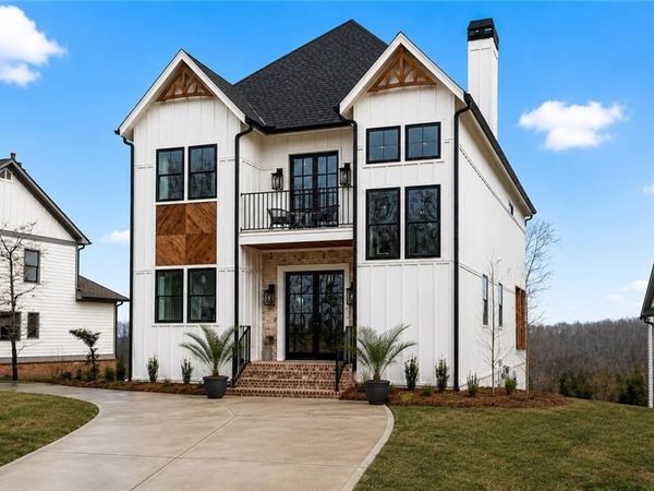 7410 Crestline Drive , Dawsonville, GA 30534