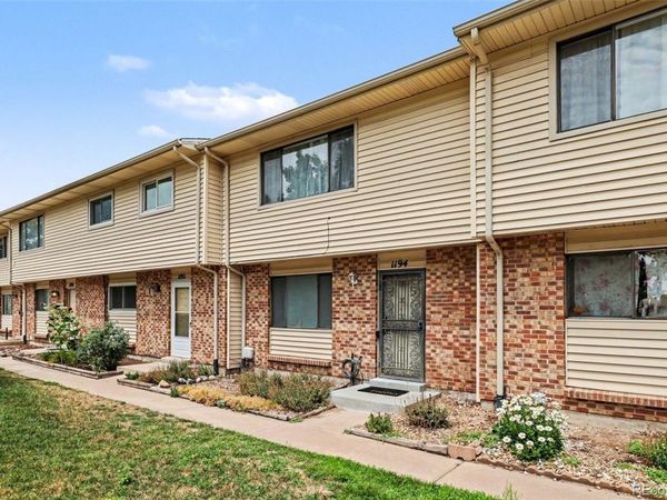 1194 S Troy Street , Aurora, CO 80012
