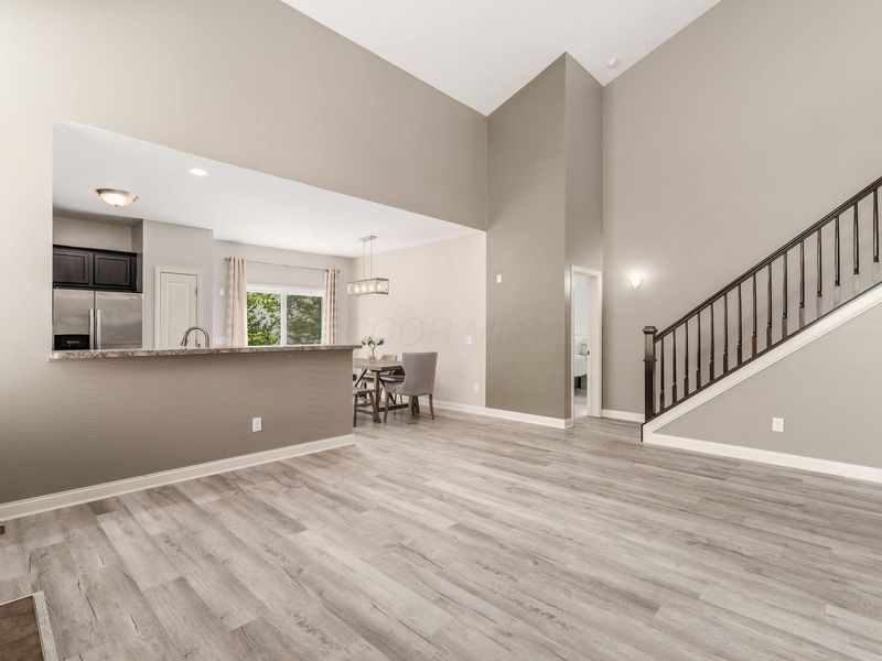 372 Hanton Way, Columbus, OH 43213 Photo 14