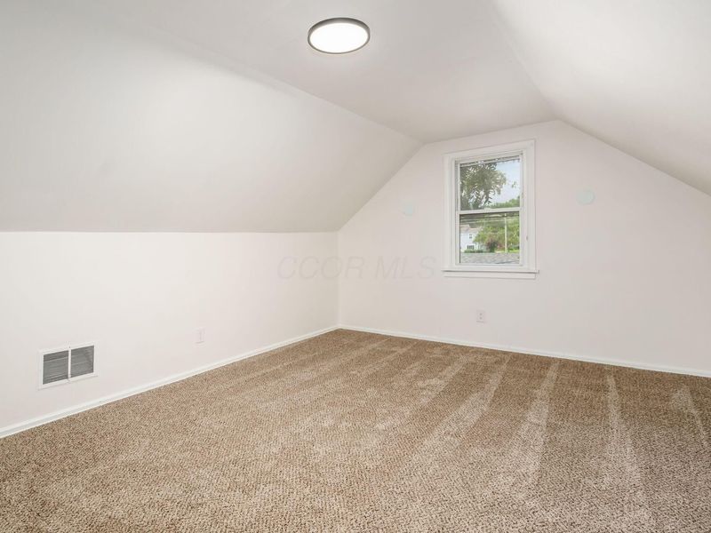545 S Weyant Avenue , Columbus, OH 43213 Photo 15
