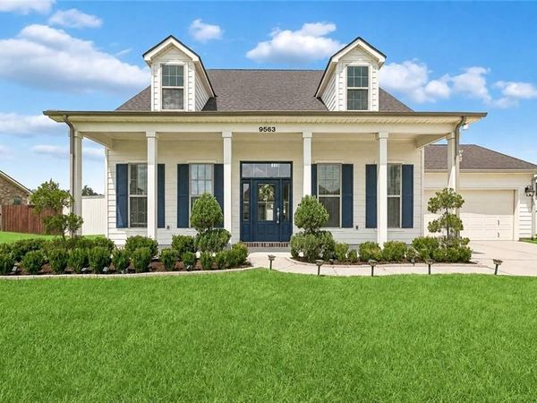 9563 SUGAR MAPLE Lane, Waggaman, LA 70094