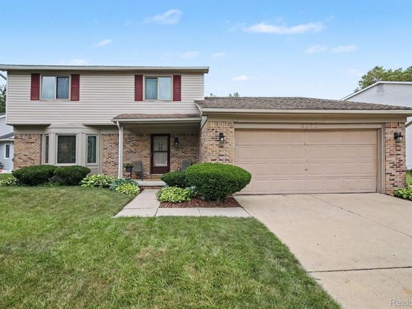 6323 Robison Lane E, Saline, Mi 48176